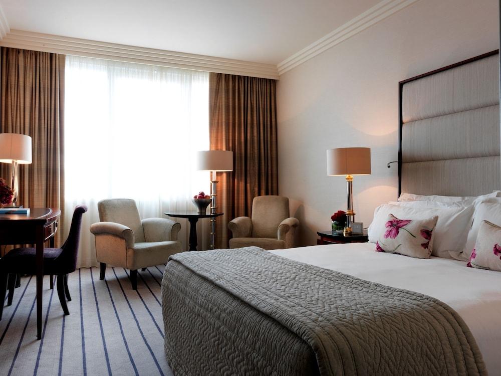 The Westbury Hotel Dublin Exterior foto A room at the InterContinental London Park Lane